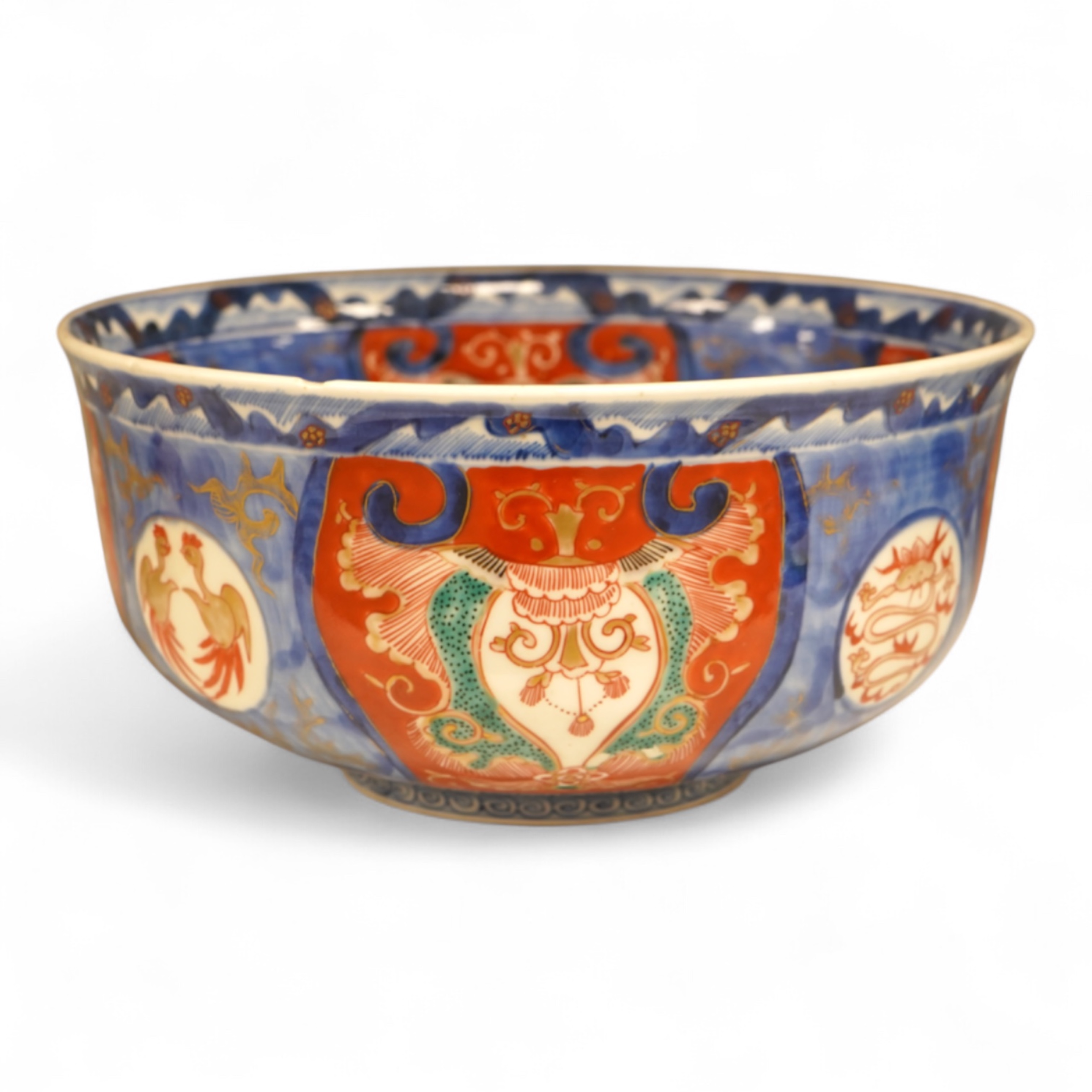 A Japanese Imari bowl and a similar fluted dish, bowl 25cm diameter